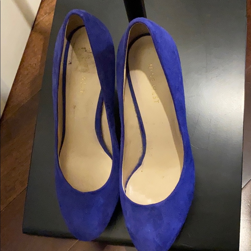 Nine West| Blue Suede Shoes - Picture 2 of 6